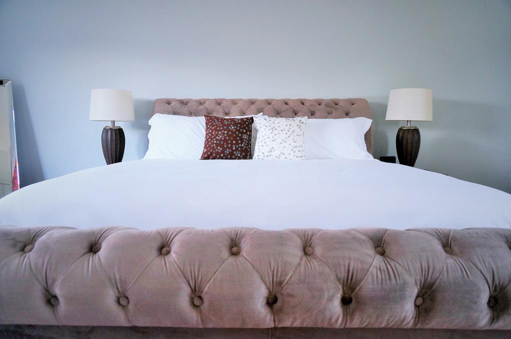 ניאגרה און דה לייק On The 6 Bed And Breakfast חדר תמונה